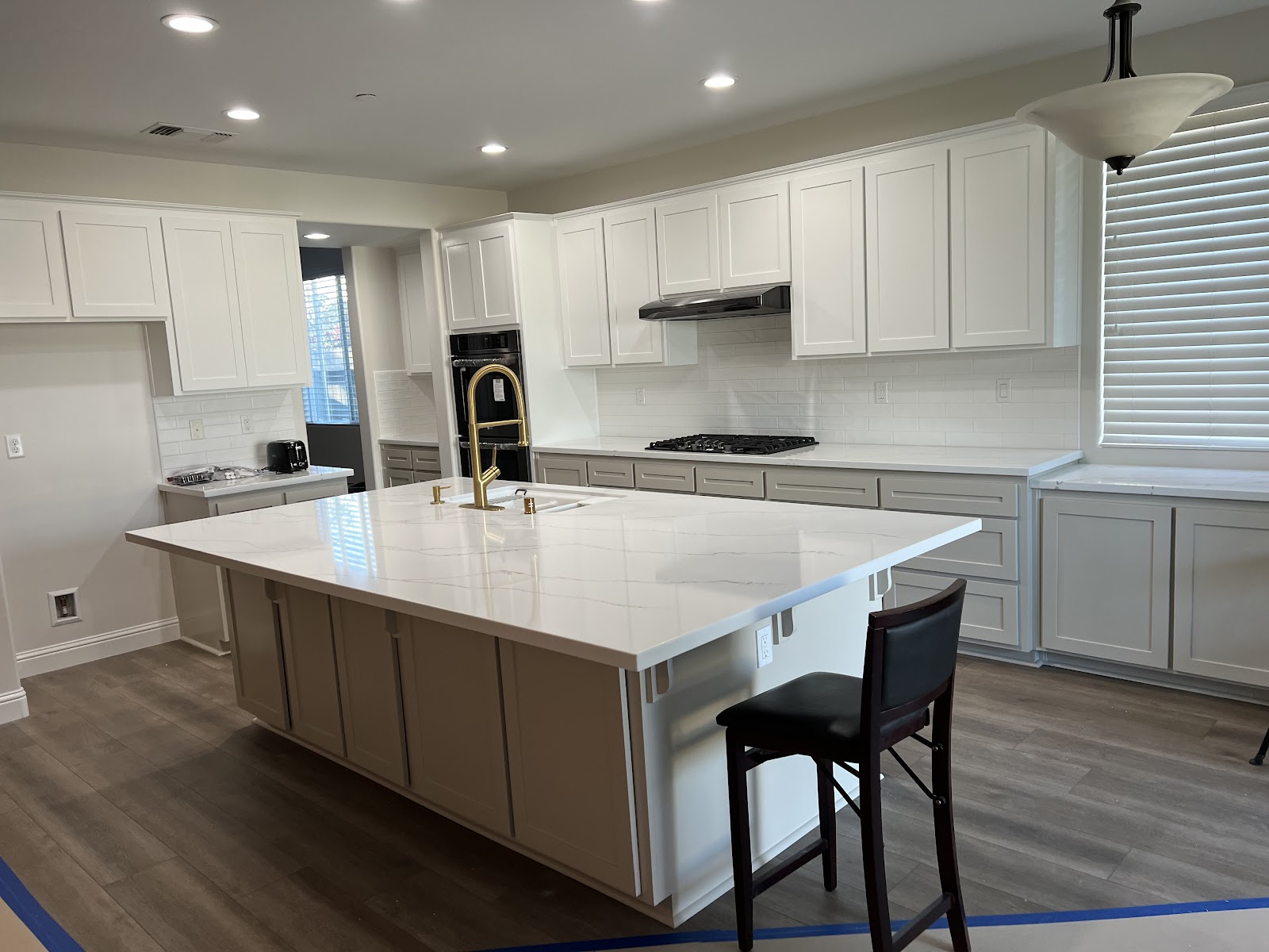 White shaker kitchen island